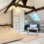 Lovely Rooftop designed Apt 200m to Panthéon
